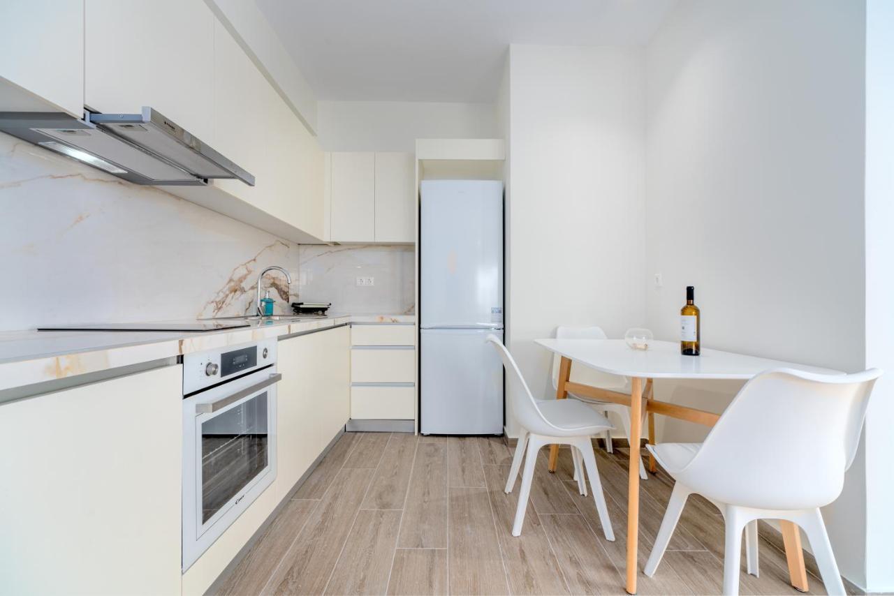 Costa Vasia Boutique Apartments Vrahati Buitenkant foto