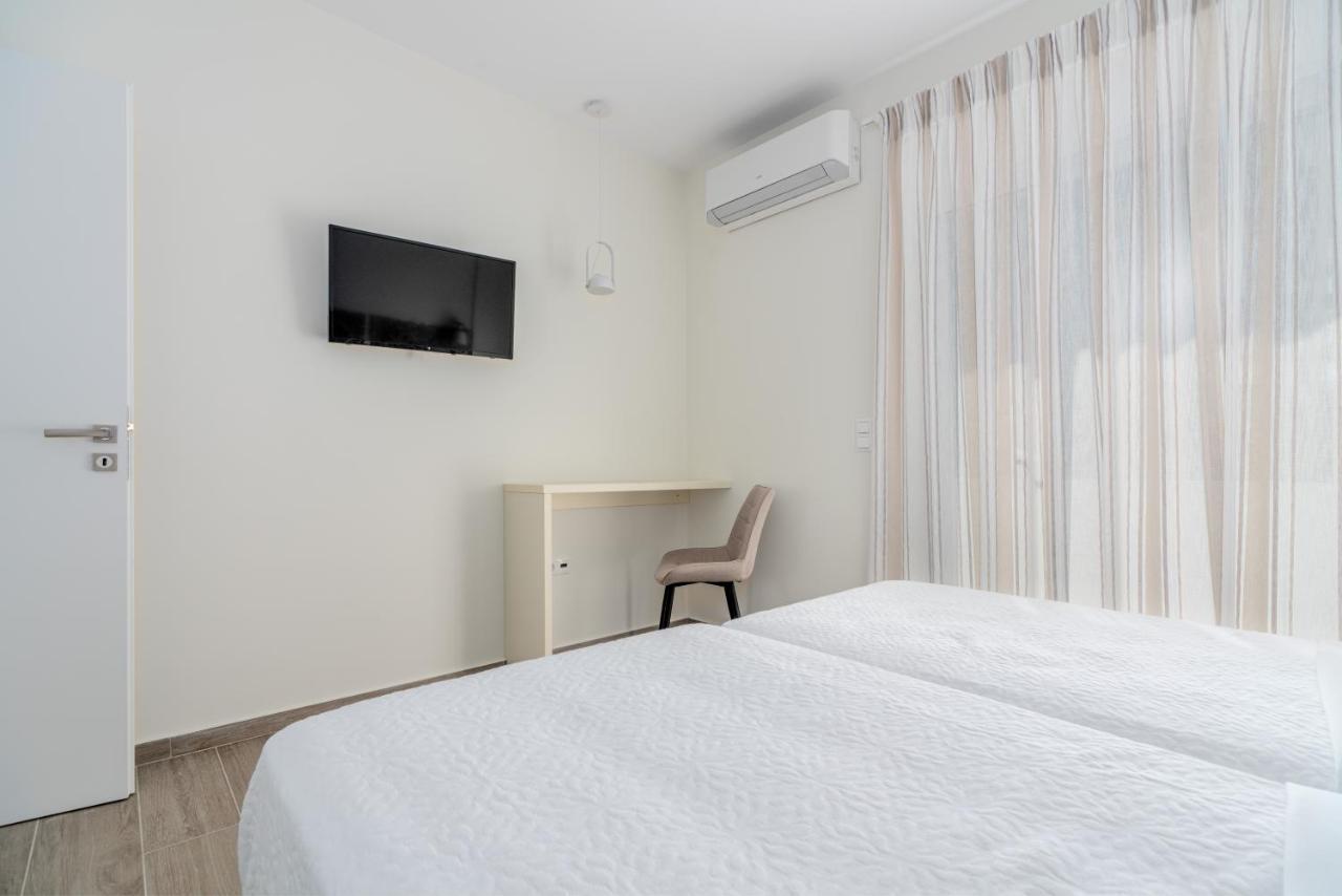 Costa Vasia Boutique Apartments Vrahati Buitenkant foto