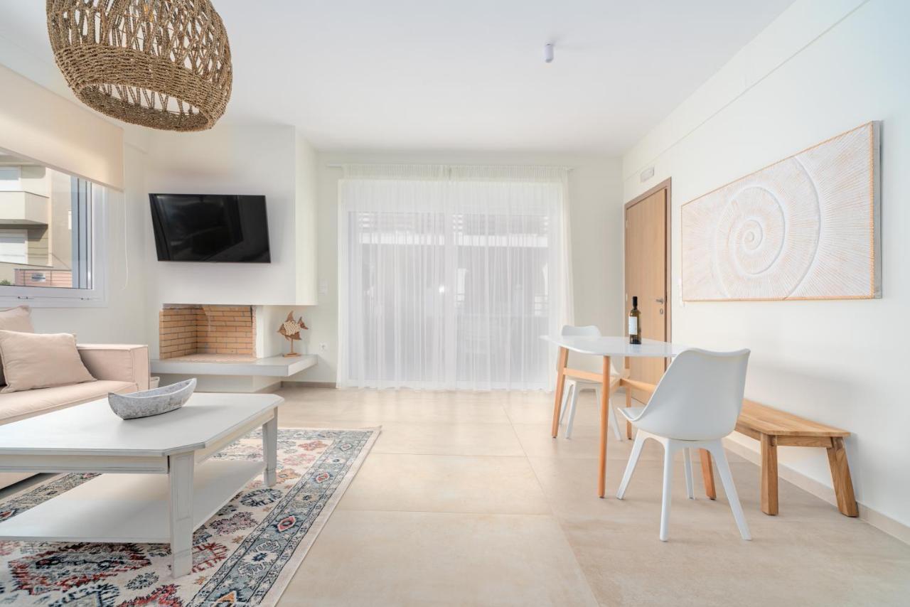 Costa Vasia Boutique Apartments Vrahati Buitenkant foto